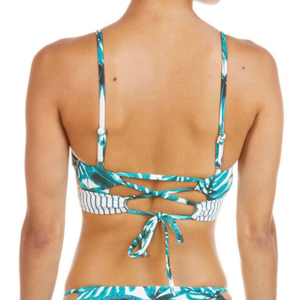 Palm tropical print bikini top NWT Sz L